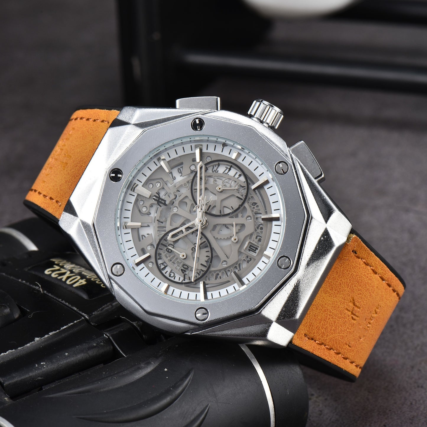 Hublot Quartz Watch - Customized Watch Store