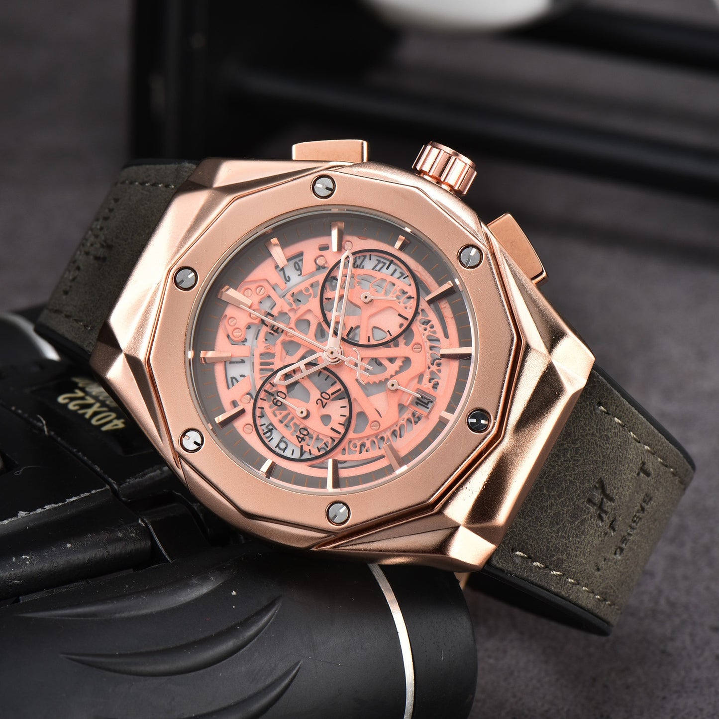 Hublot Quartz Watch - Customized Watch Store