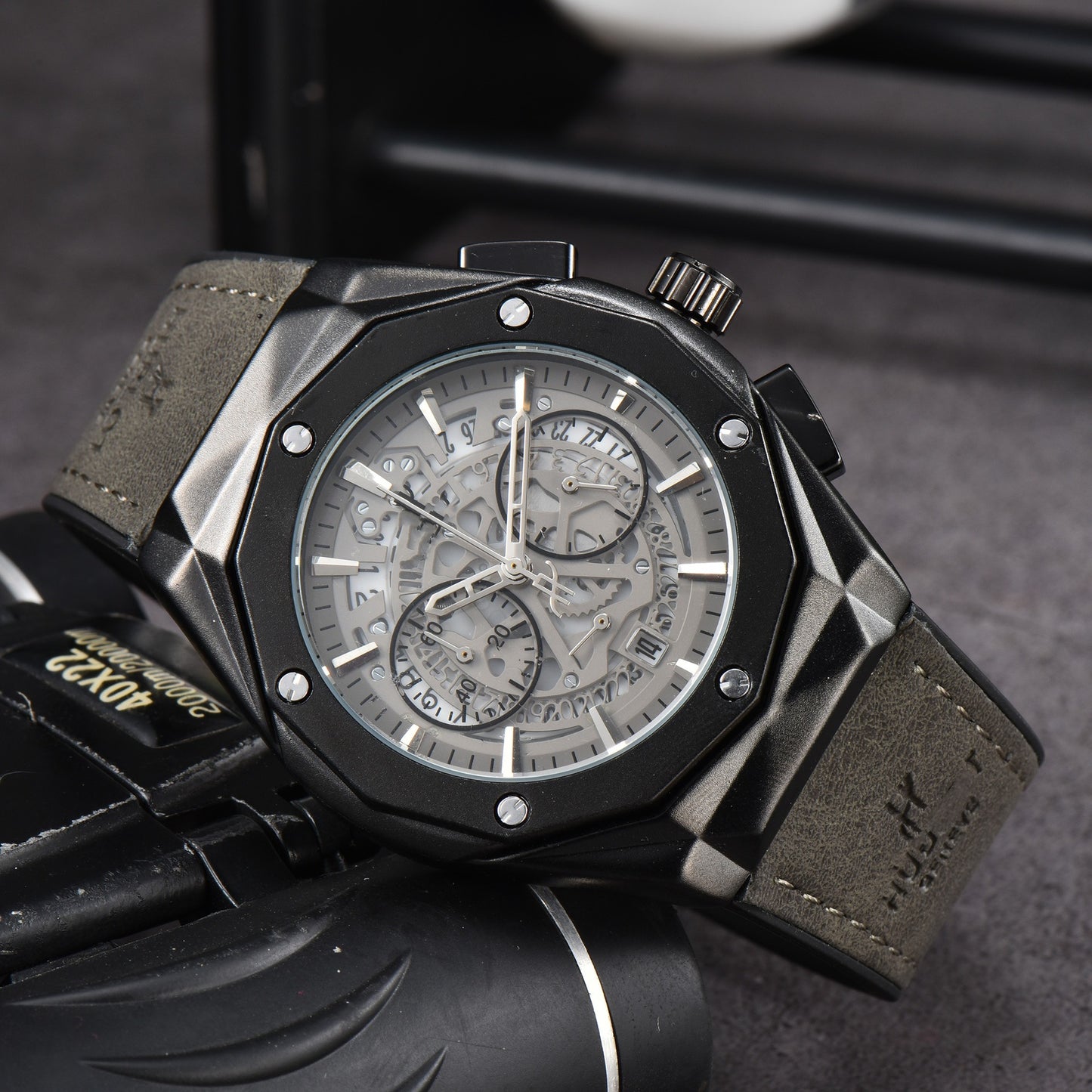 Hublot Quartz Watch - Customized Watch Store