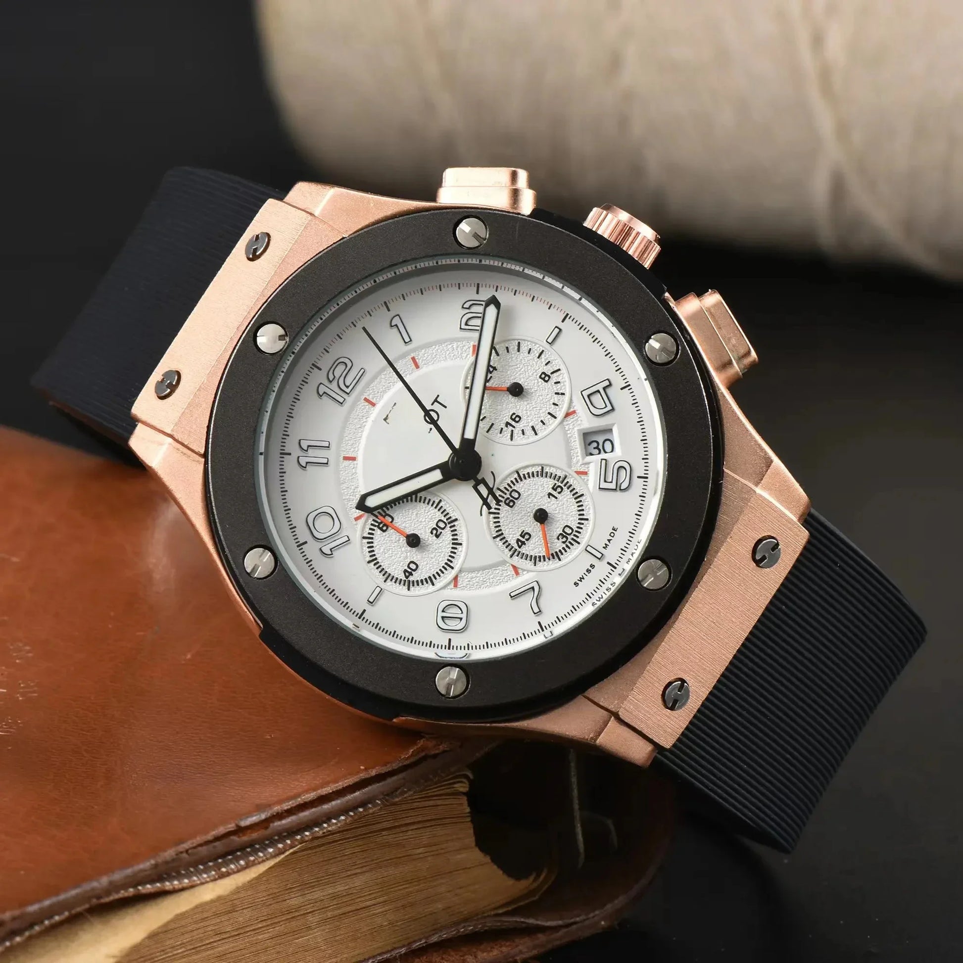 Watch Sports Men's Watch Fashion Trend Quartz Clock Calendar Waterproof Multifunctional Watch - Customized Watch Store